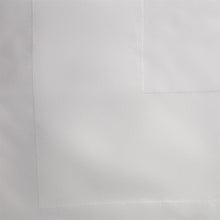 Afbeelding in Gallery-weergave laden, Satin Band tafelkleed wit 160x160cm