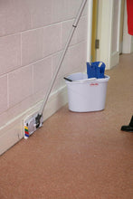 Afbeelding in Gallery-weergave laden, Vileda ultraspeed mini emmer met press 10ltr