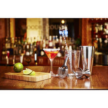 Afbeelding in Gallery-weergave laden, Vogue houten snijplank 15 x 23cm