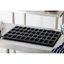 Afbeelding in Gallery-weergave laden, Pavoflex siliconen bakvorm 44 madeleines