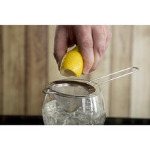 Afbeelding in Gallery-weergave laden, RVS fijne zeef/strainer 20(L) x 7,5(Ã~)cm