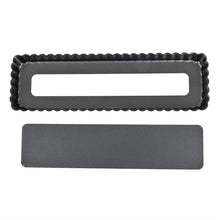 Afbeelding in Gallery-weergave laden, De Buyer rechthoekige anti-kleef taartvorm met losse bodem 35,6cm