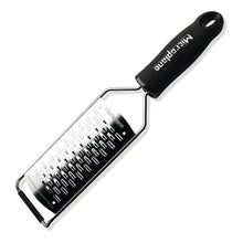 Afbeelding in Gallery-weergave laden, Microplane Gourmet ribbon rasp