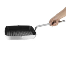 Afbeelding in Gallery-weergave laden, Vogue aluminium vierkante anti-aanbak teflon geribbelde grillpan 24cm