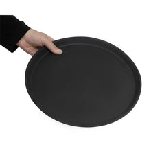 Afbeelding in Gallery-weergave laden, Cambro Camtread rond antislip glasvezel dienblad zwart 35,5cm