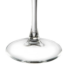 Afbeelding in Gallery-weergave laden, Utopia Timeless Vintage martiniglazen 230ml (12 stuks)