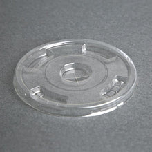 Afbeelding in Gallery-weergave laden, Fiesta Compostable platte deksels voor composteerbare PLA frisdrankbekers (1000 stuks)