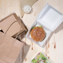 Afbeelding in Gallery-weergave laden, Fiesta Compostable composteerbare hamburgerdoosjes kraft groot 112mm vierkant (150 stuks)