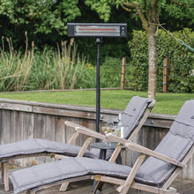 Afbeelding in Gallery-weergave laden, Eurom elektrische terrasverwarmer TH1800S met afstandsbediening