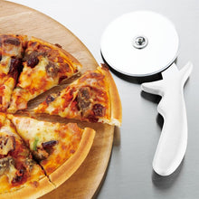 Afbeelding in Gallery-weergave laden, Hygiplas RVS pizzawiel wit 10cm