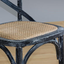 Afbeelding in Gallery-weergave laden, Bolero houten stoel met gekruiste rugleuning black wash (2 stuks)