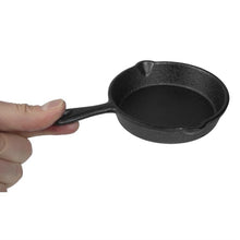 Afbeelding in Gallery-weergave laden, Olympia mini gietijzeren ronde pan 11,5cm