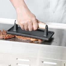 Afbeelding in Gallery-weergave laden, Vogue Gietijzeren Steakgewicht Met Houten Handvat