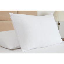 Afbeelding in Gallery-weergave laden, Mitre Comfort Simply Soft Kussen
