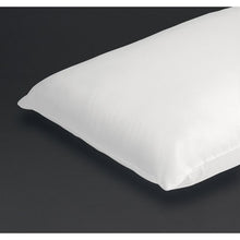 Afbeelding in Gallery-weergave laden, Mitre Comfort Simply Soft Kussen