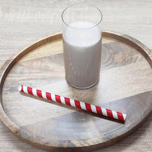 Afbeelding in Gallery-weergave laden, Fiesta Composteerbare Bubble Tea Rietjes Rood &amp; Wit 12X210mm (Verpakking Van 150)