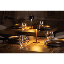 Afbeelding in Gallery-weergave laden, Olympia Lucca Tafellamp Vierkante Koepel Kastanje 200mm