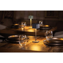 Afbeelding in Gallery-weergave laden, Olympia Lucca Tafellamp Met Vierkante Koepel Grijs 200mm