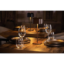 Afbeelding in Gallery-weergave laden, Olympia Lucca Tafellamp Vierkante Koepel Kastanje 300mm