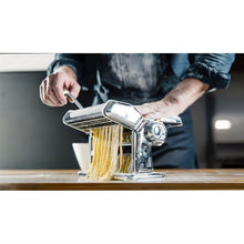 Afbeelding in Gallery-weergave laden, Imperia iPasta Classica Pastamachine T.2/6,5mm