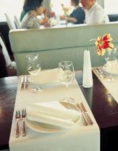 Afbeelding in Gallery-weergave laden, Tafelloper Airlaid wit 20 st.